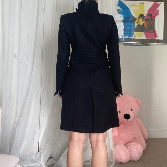 Zara Body Shaping Coat - Picture 5 of 9